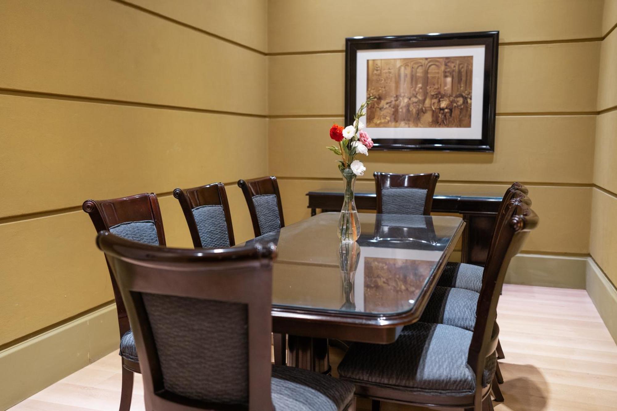 Amerian Executive Mendoza Hotel Екстер'єр фото