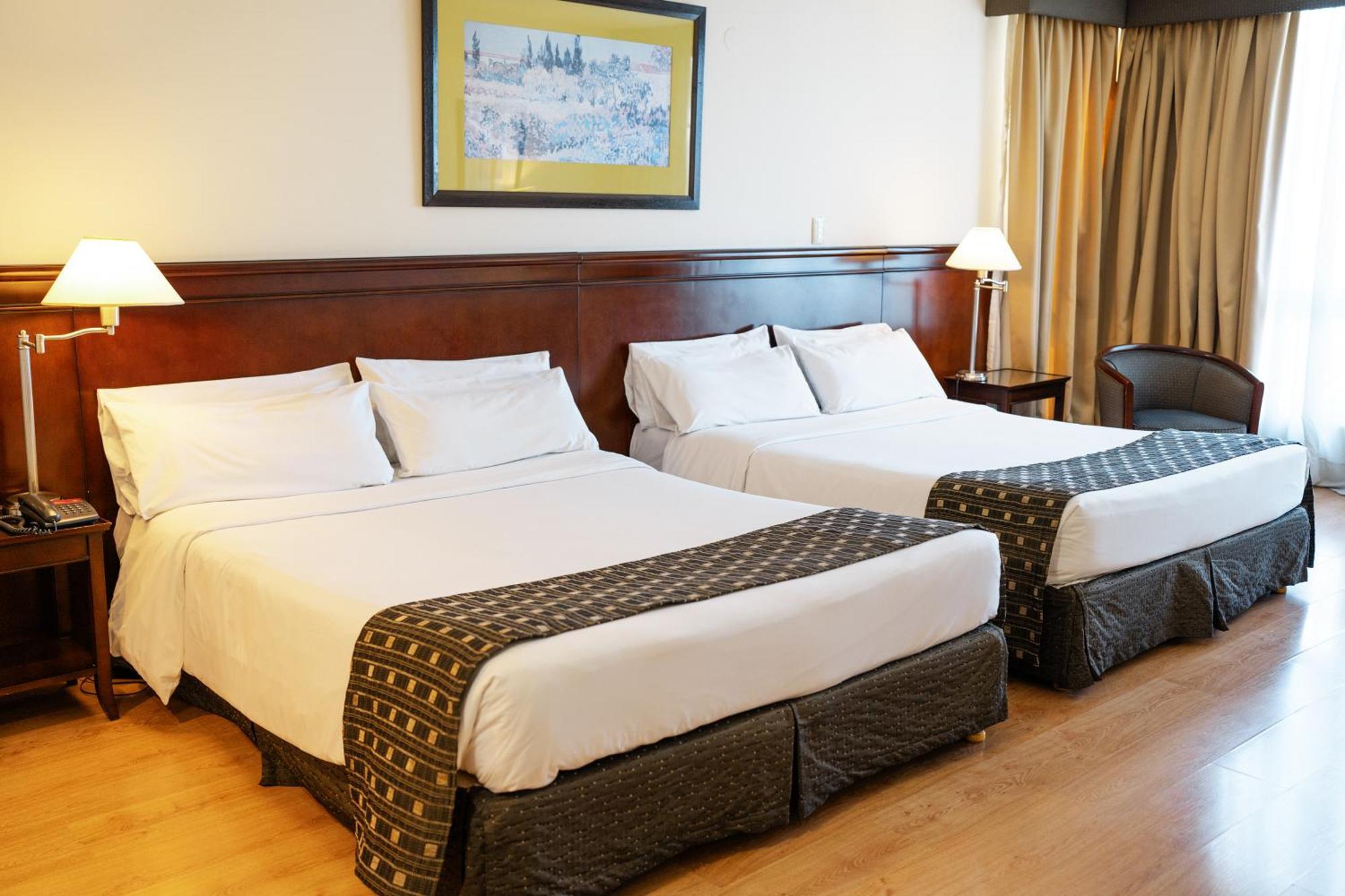 Amerian Executive Mendoza Hotel Номер фото